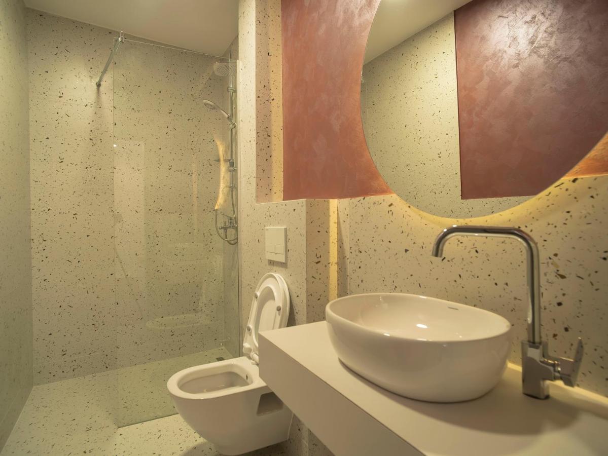 Lux Apartments Prishtinë Luaran gambar